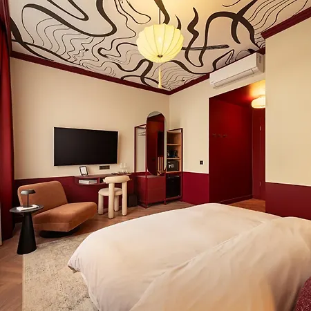 Twentyseven Boutique 4* בודפשט