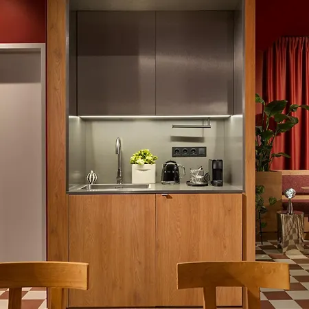 Twentyseven Boutique 4*