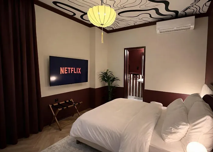Twentyseven Boutique Hotel *